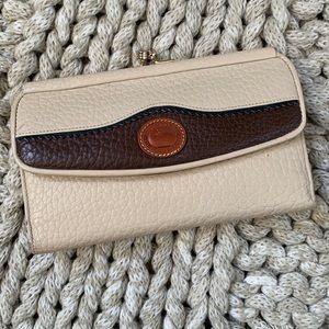 Teton Checkbook Organizer Wallet Coin Purse Kisslock Snap Closure Vintage EUC